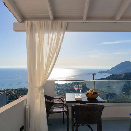 Annaview Apartments & Suites Plakiás Eksteriør bilde