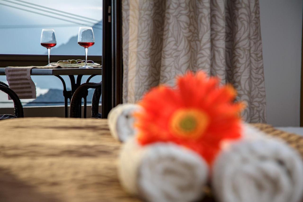 Annaview Apartments & Suites Plakiás Eksteriør bilde