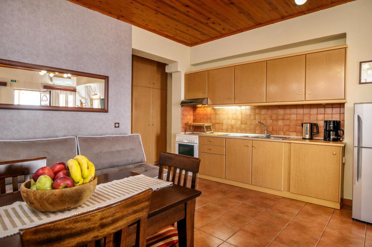 Annaview Apartments & Suites Plakiás Eksteriør bilde