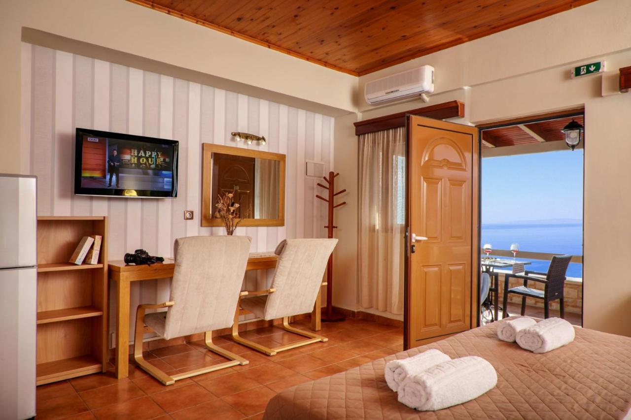 Annaview Apartments & Suites Plakiás Eksteriør bilde